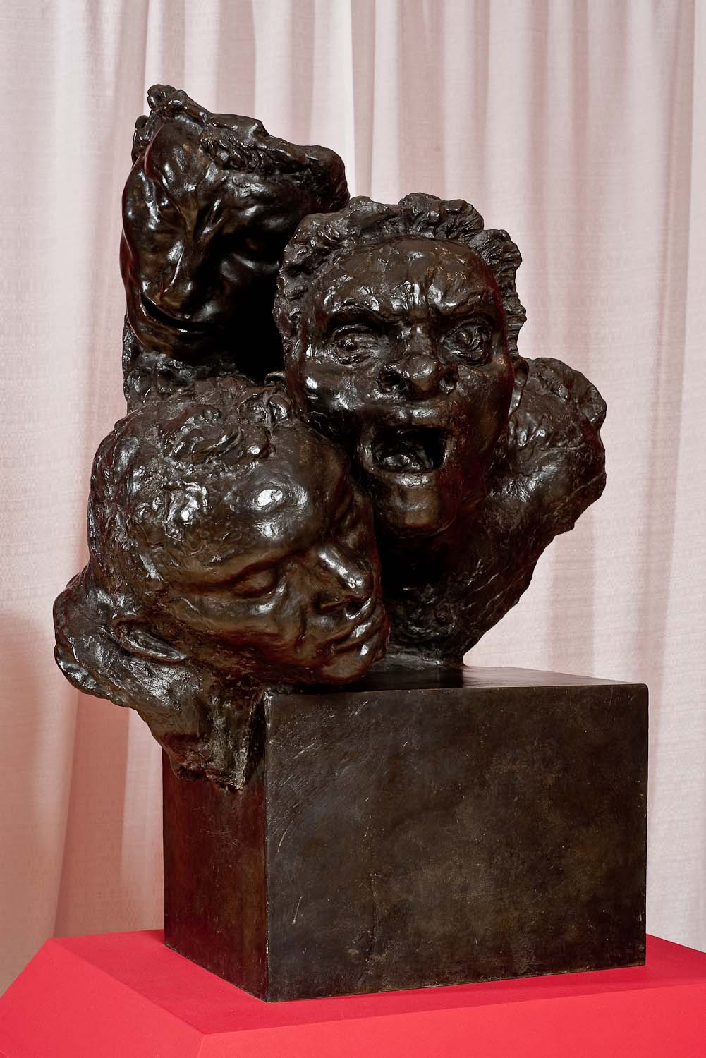 Sculpture photograph 2056